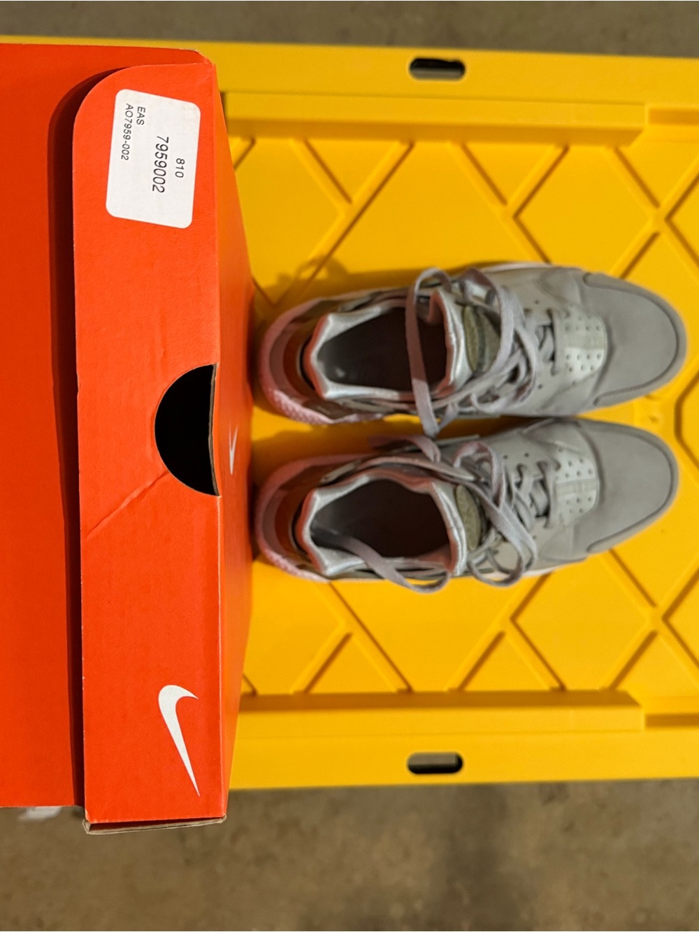 Nike Light Gray and Pink Casual Sneakers
